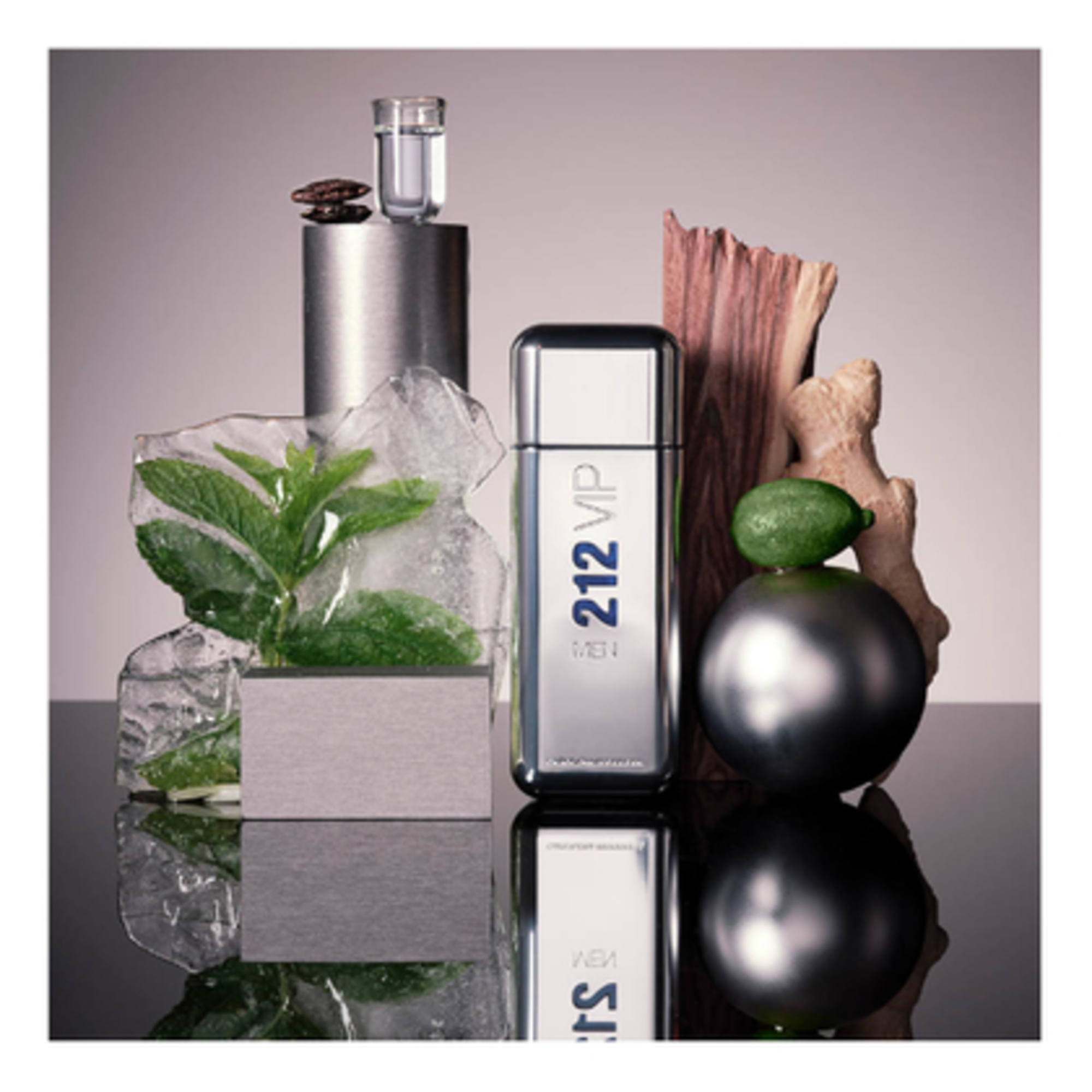 212 VIP Apa de Toaleta