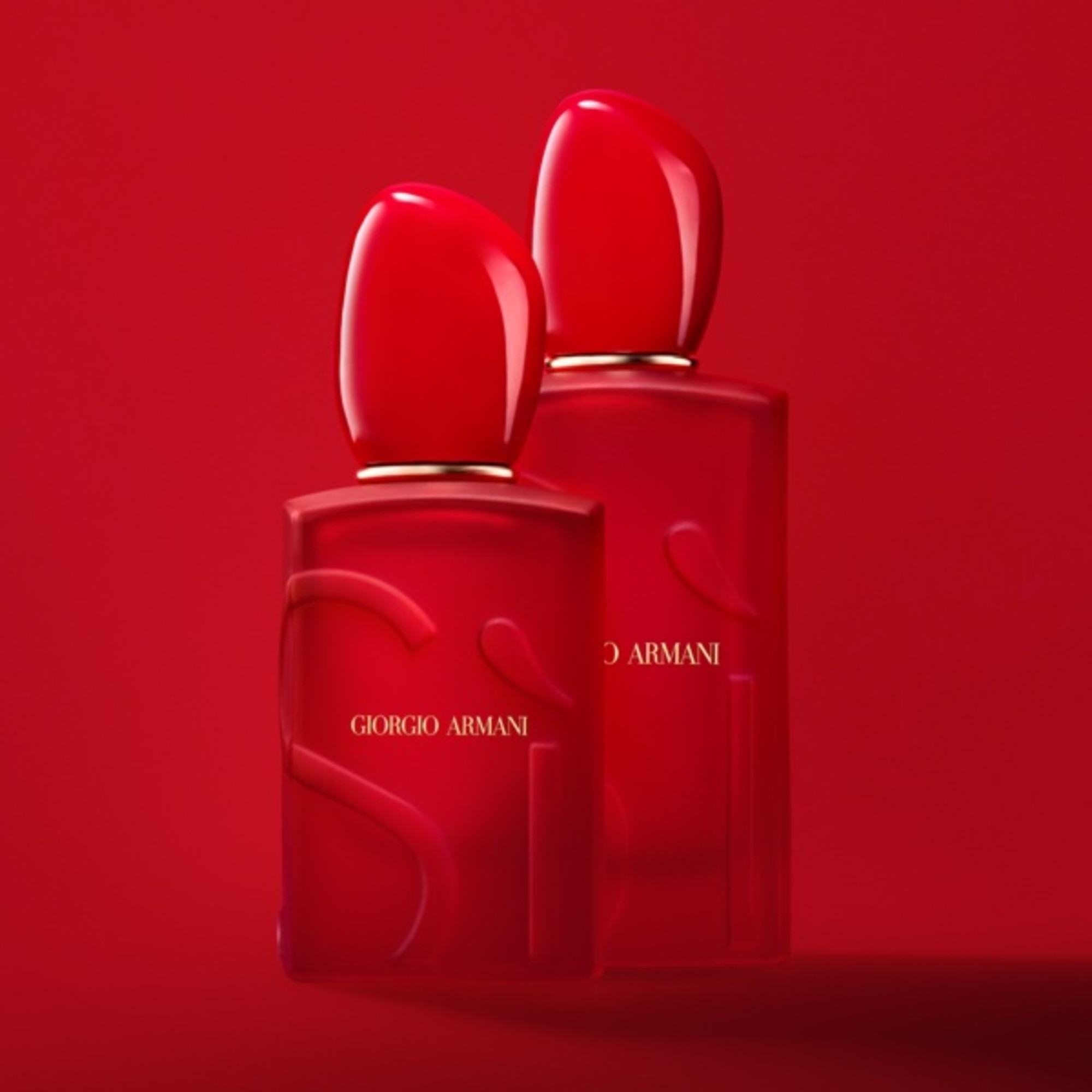 50 ML Armani SI Si Passione Red Bloom Apa de Parfum  6 of 8 Si Passione Red Bloom Apa de Parfum