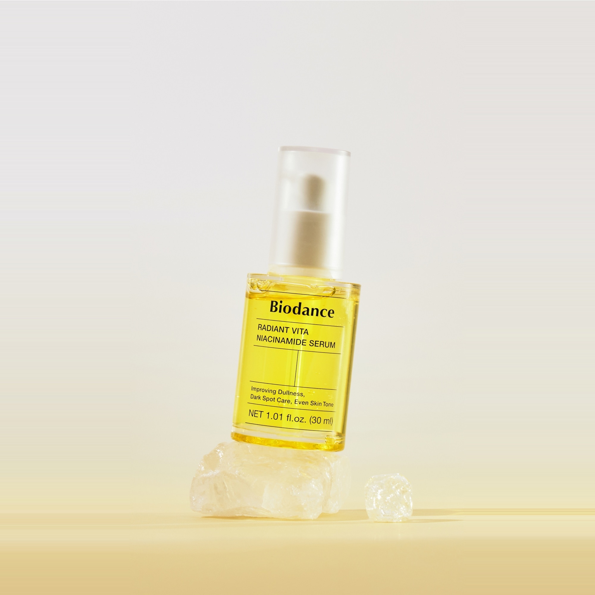 30 ML BIODANCE Radiant Vita Serum de fata Radiant Vita Niacinamide 1 of 3