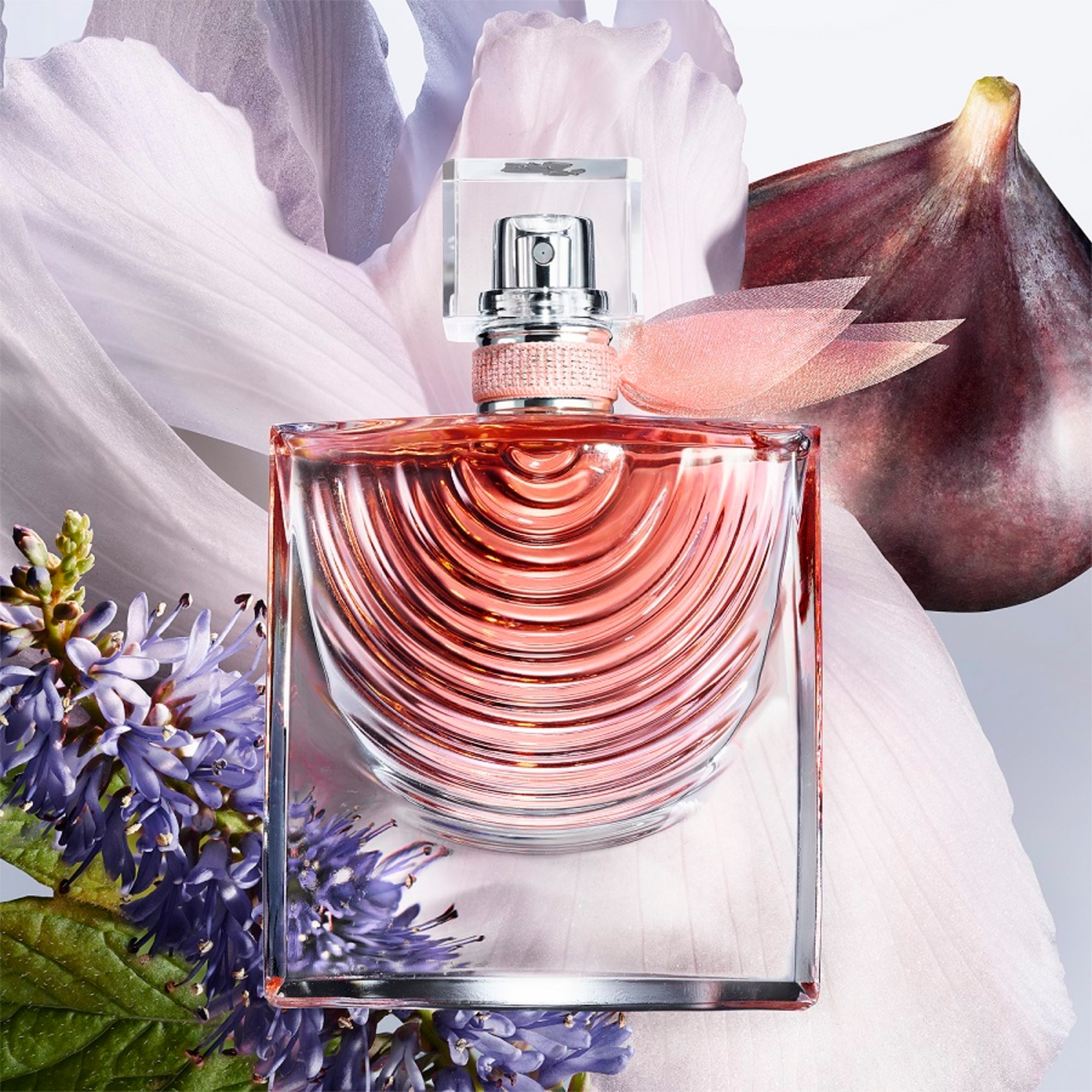 100 ML Lancôme LA VIE EST BELLE La Vie est Belle Iris Absolu Apa de Parfum  1 of 3 