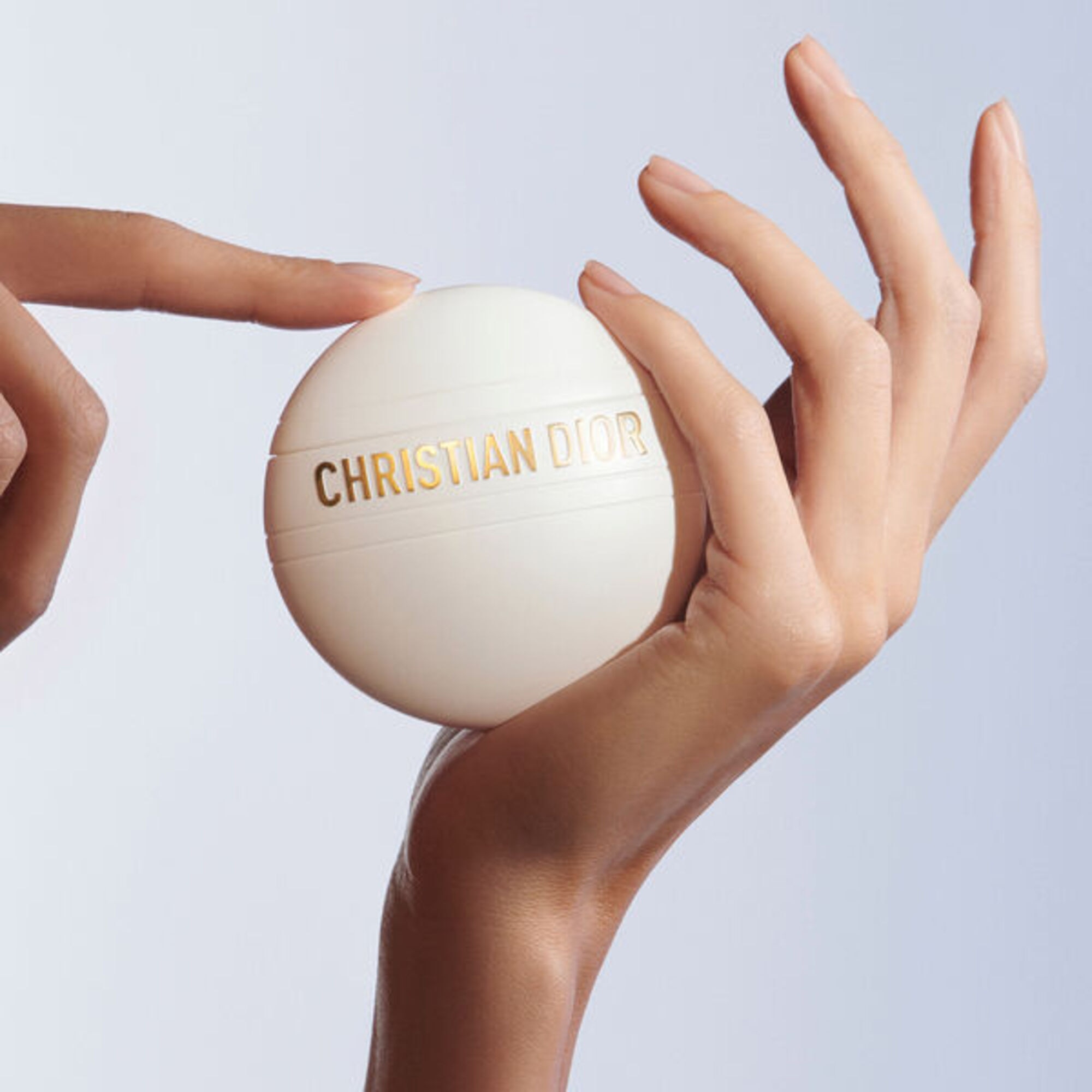 Crema pentru maini, unghii si decolteu J’adore Les Adorables