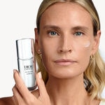 30 ML Dior CAPTURE Serum anti-imbatranire Capture Le Serum  4 of 6 Serum anti-imbatranire Capture Le Serum