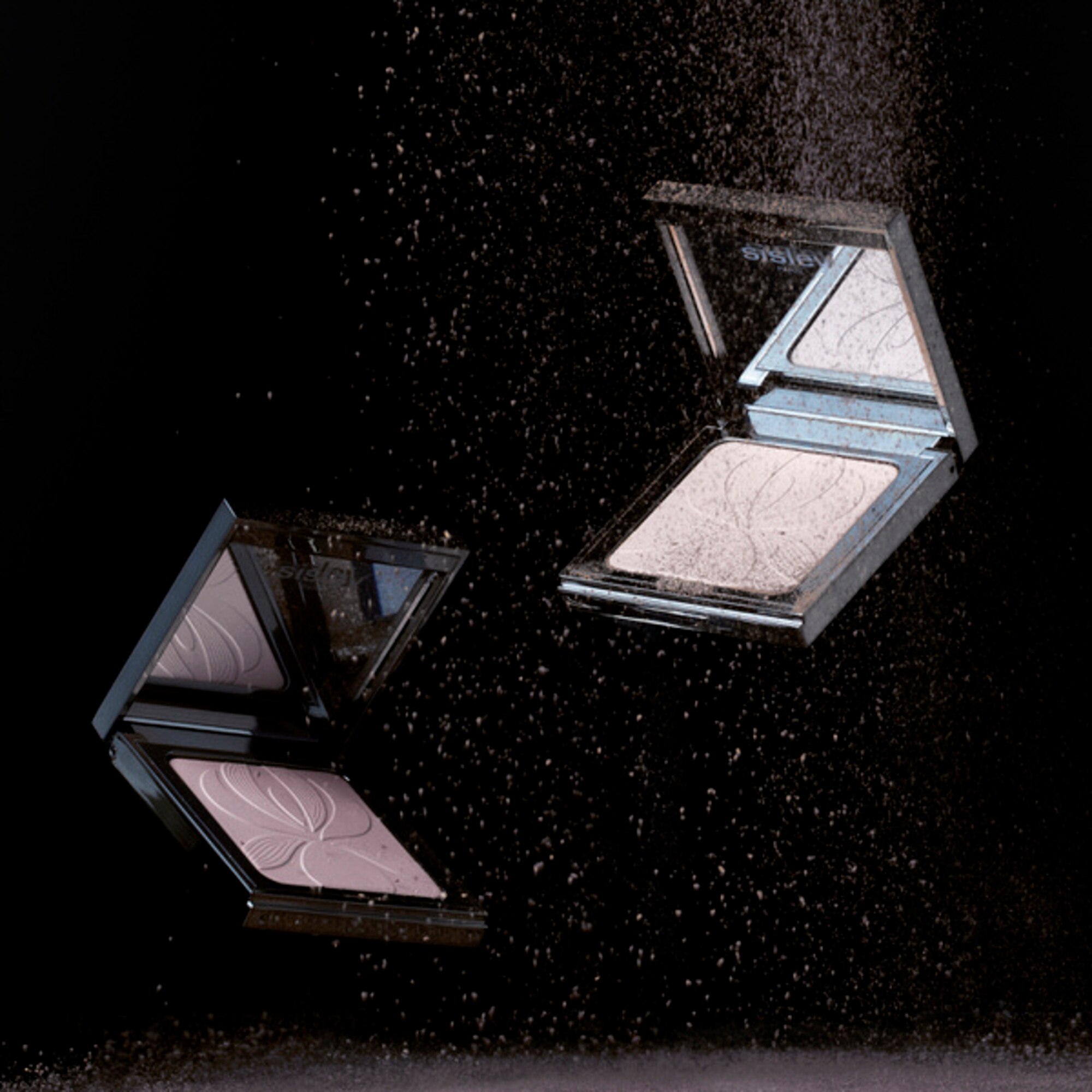 Pudra compacta Blur Expert