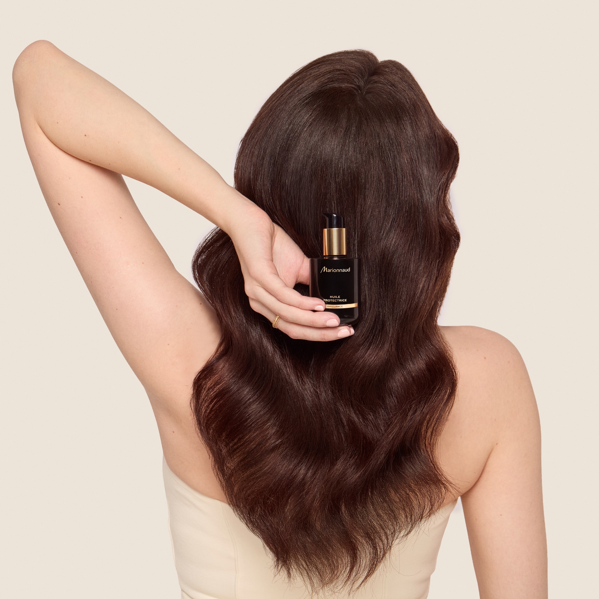 Ulei pentru protectie si stralucire