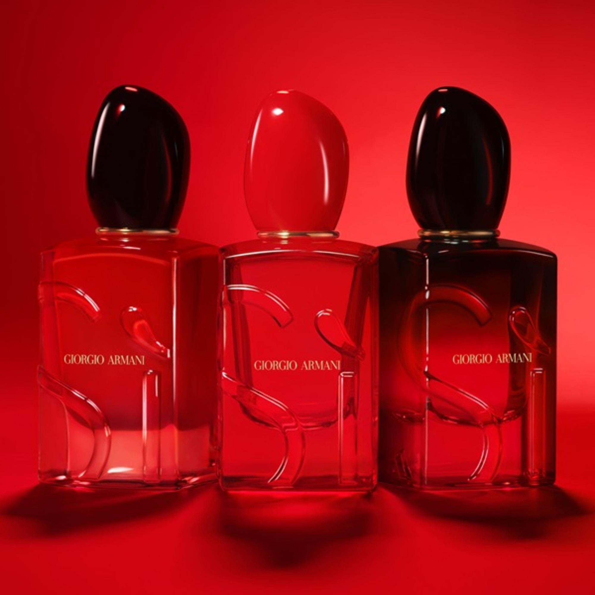 Si Passione Red Musk Apa de Parfum