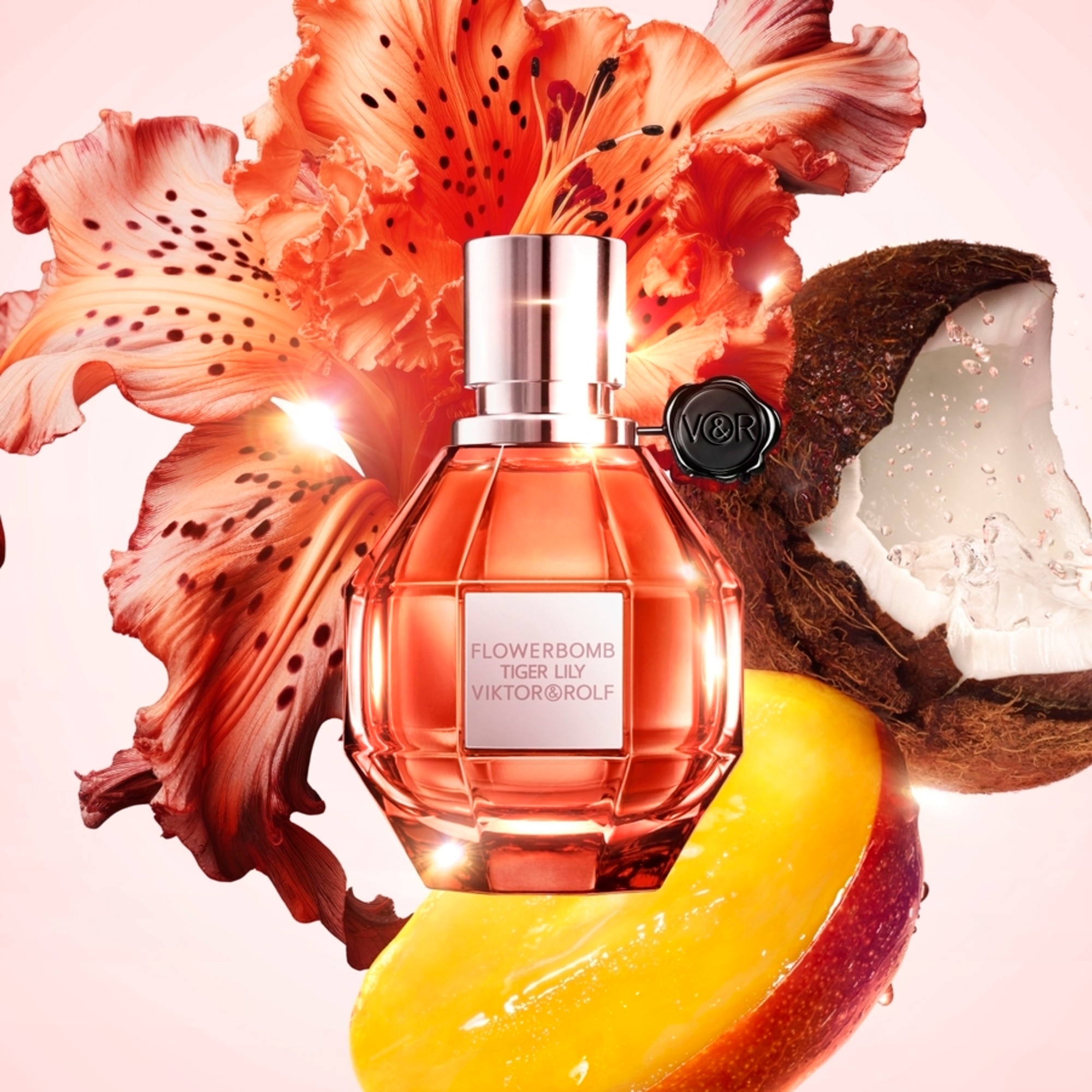 Flower Bomb Tiger Lily Apa de Parfum
