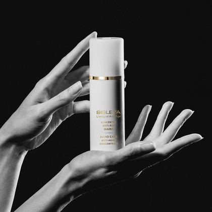 Crema de maini L Integral Anti Age Hand Care