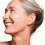 50 ML SHISEIDO VITAL PERFECTION Crema de zi pentru fermitate Concentrated Supreme Cream  2 of 3 Crema de zi pentru fermitate Concentrated Supreme Cream