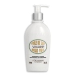 240 ML L'Occitane Almond Lapte de corp Almond Milk Veil  1 of 2 Lapte de corp Almond Milk Veil