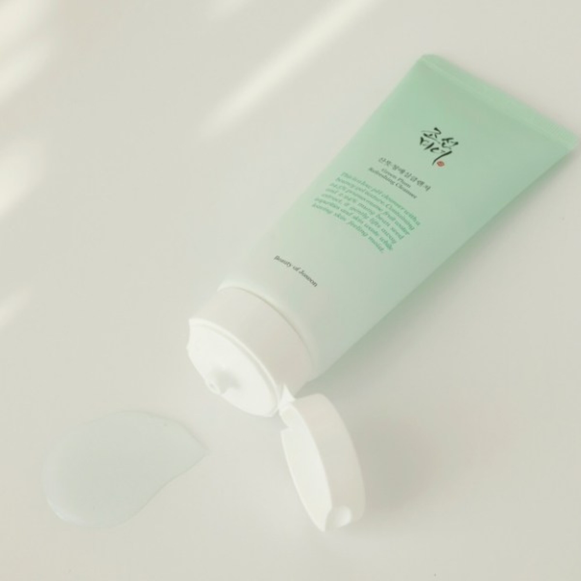 Gel de curatare facial Green Plum Refreshing Cleanser