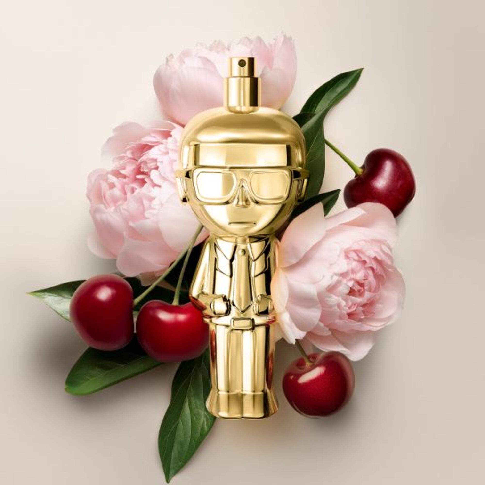 100 ML KARL LAGERFELD IKONIK Ikonik Absolu Woman Parfum  1 of 5 